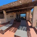 La Terrazza Sul Mare Lejlighed Liscia di Vacca